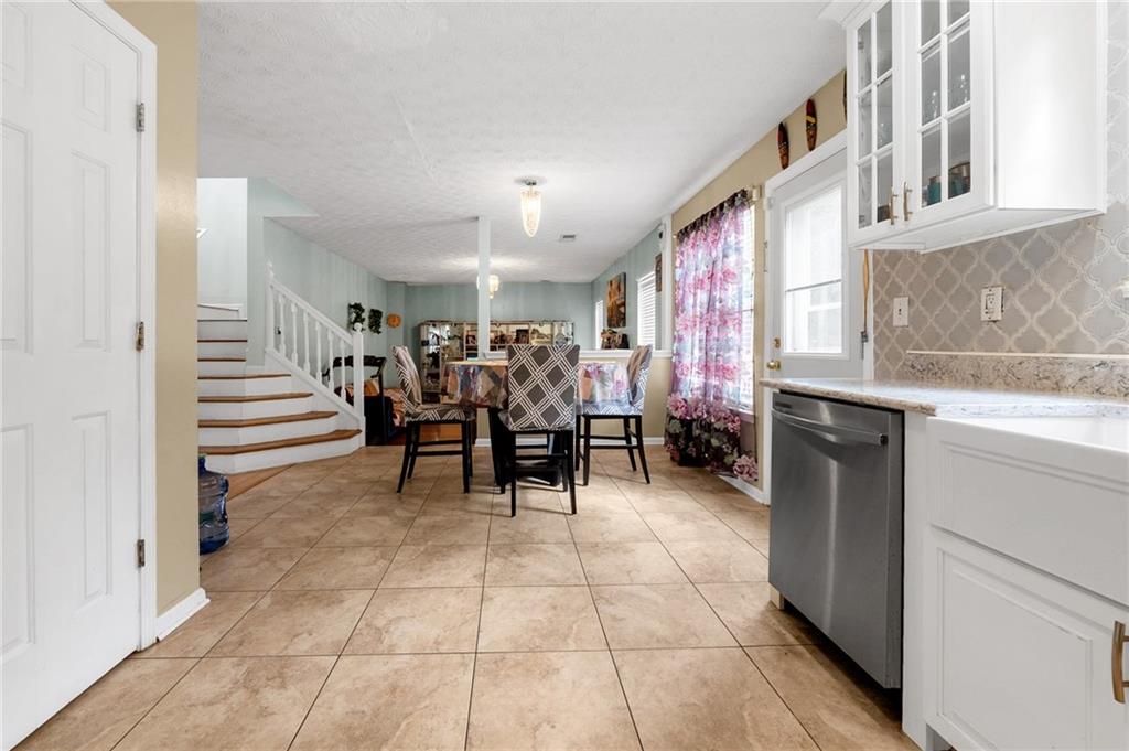 245 Vaness Drive, Mcdonough, Georgia image 7