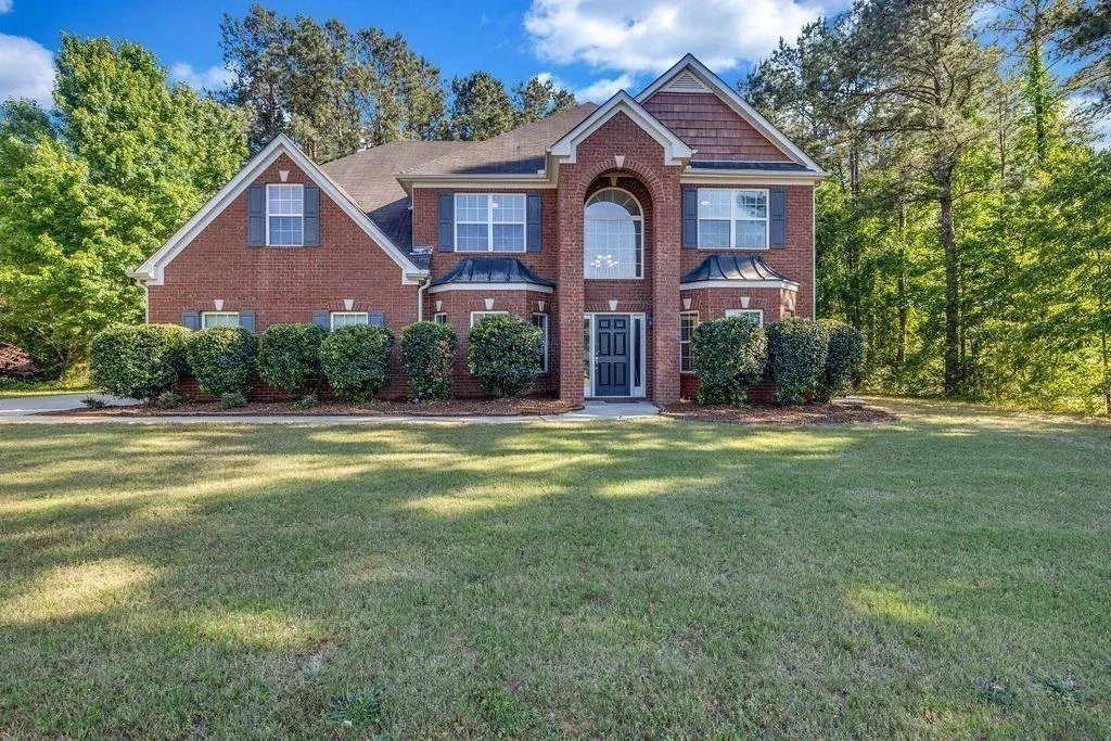 142 Nobility Lane