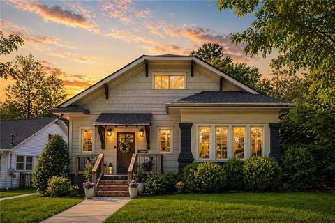 Photo of 221 3rd Avenue, Decatur, GA 30030 (MLS # 7762857)
