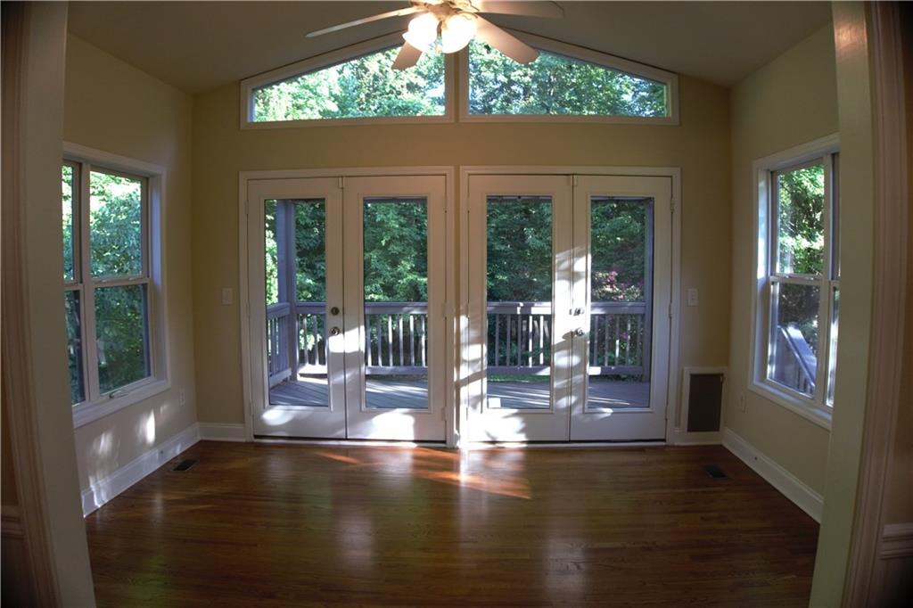 Photo 7 of 11 of 3000 Cardinal Lake Drive house