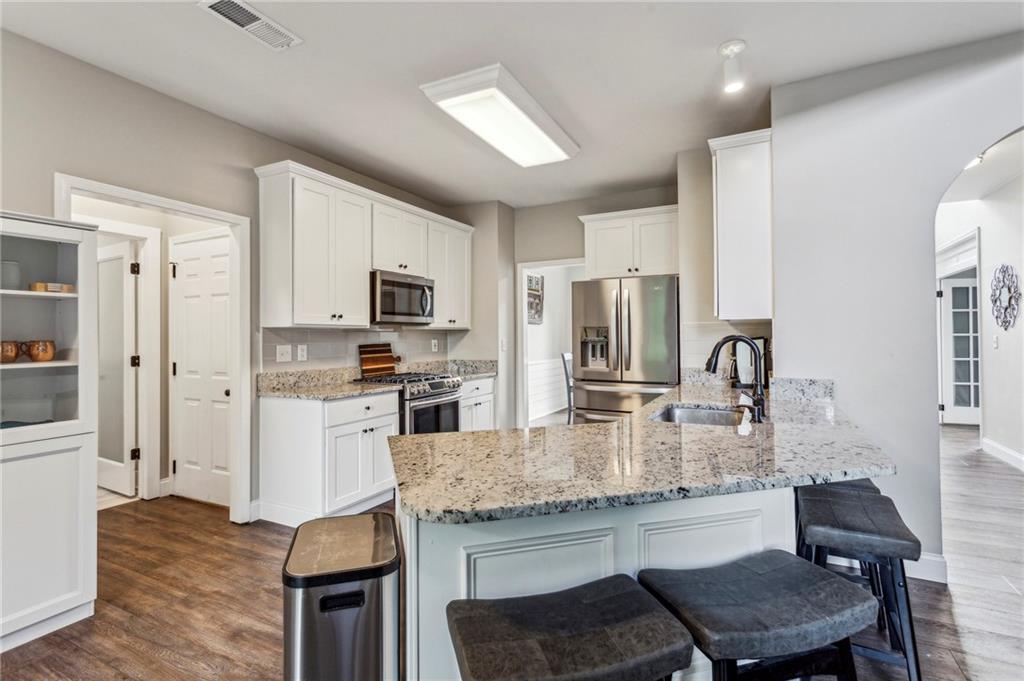 321 Woodbrook Crest