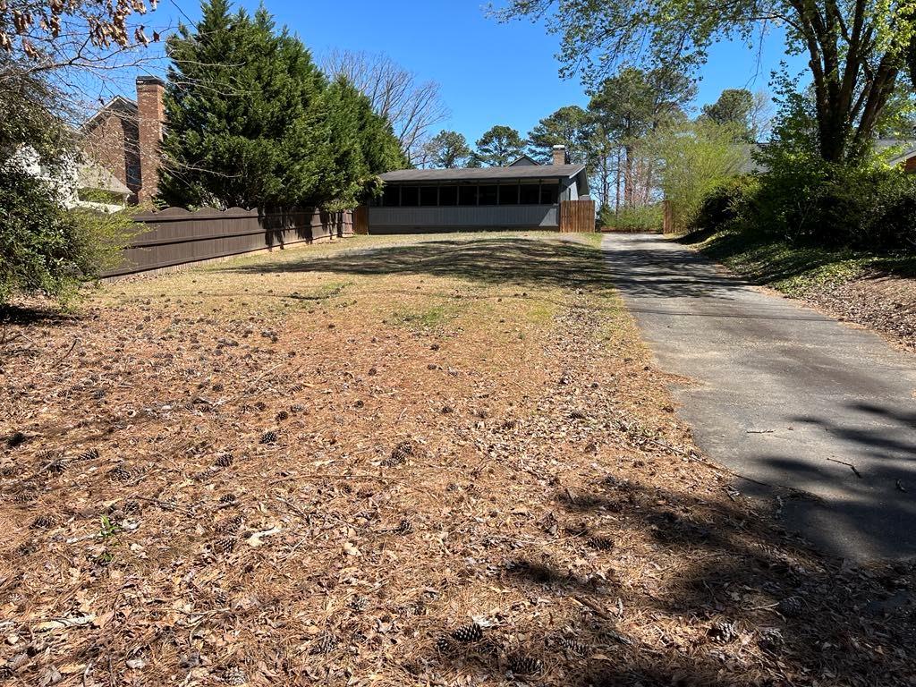 4931 Happy Hollow Road