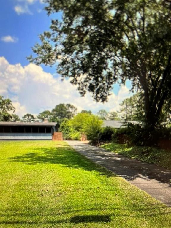 4931 Happy Hollow Road