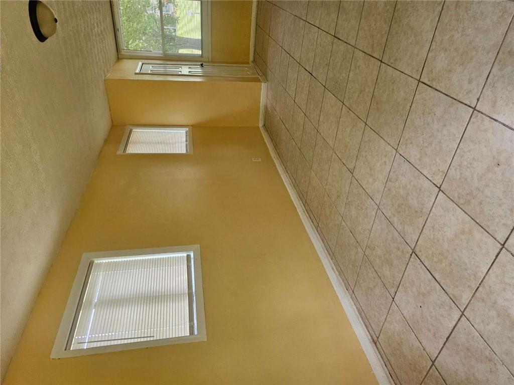 POINTER RIDGE - Residential