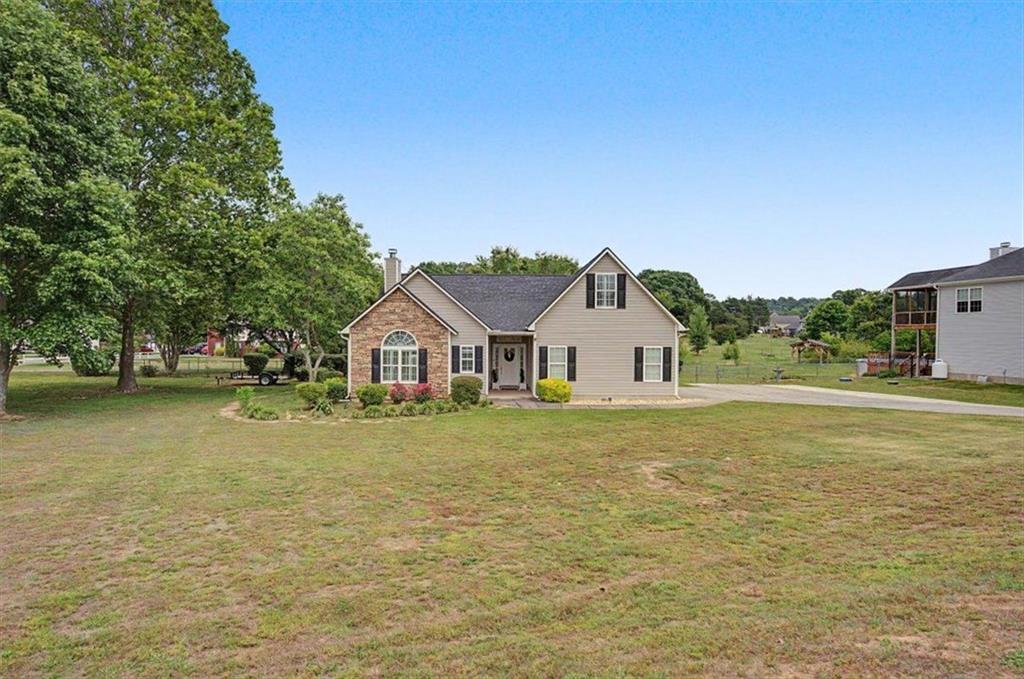 203 Rosewood Drive SE