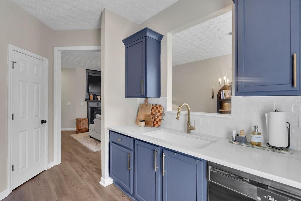 6608 Splashwater Drive