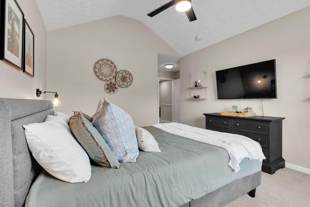 6608 Splashwater Drive