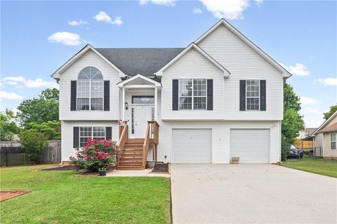 Homes For Sale - 2031 Tudor Drive<br/> Mcdonough, GA 30253