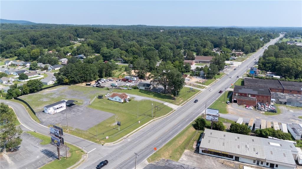 2213 Cleveland Highway