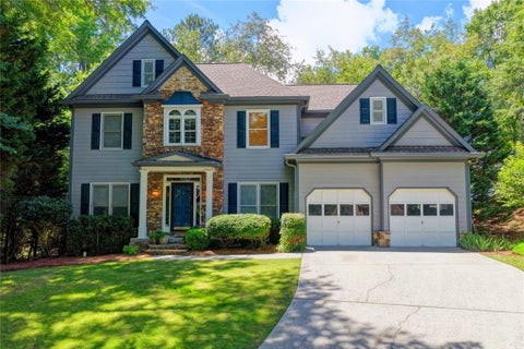 Homes For Sale - 625 Stonestile Trace<br/> Johns Creek, GA 30024