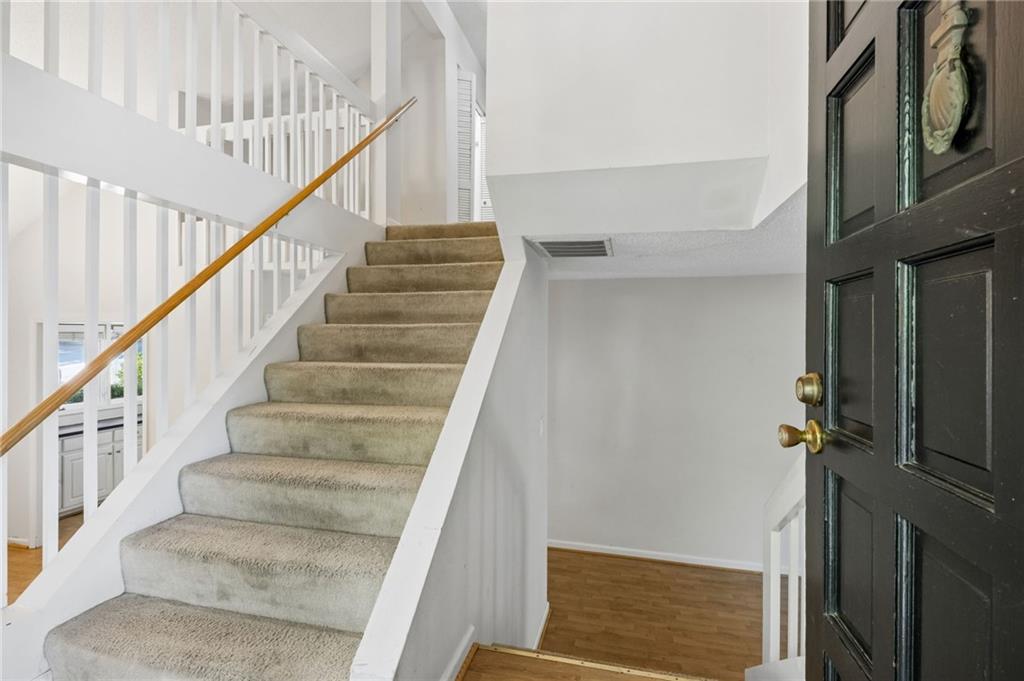 4250 D'Youville Trace