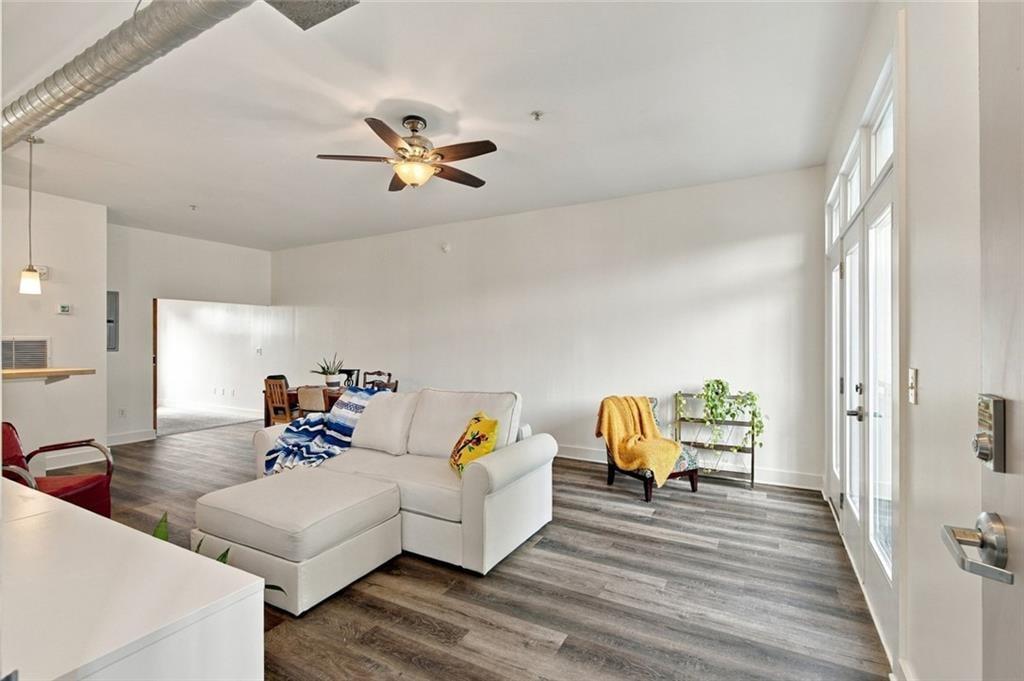 502 Pryor Street SW 217
