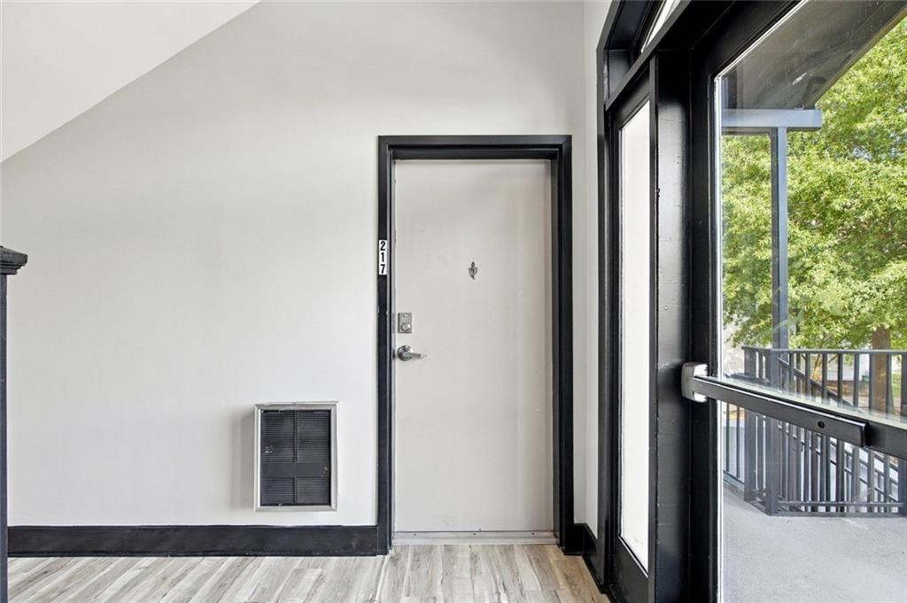 502 Pryor Street SW 217