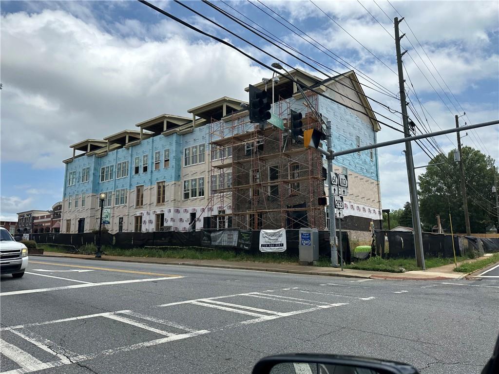 178 W Main Street 104