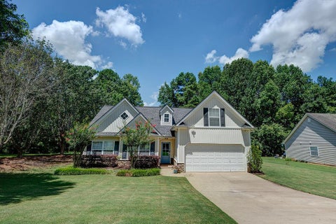 Homes For Sale - 5238 Leecroft Drive<br/> Buford, GA 30518