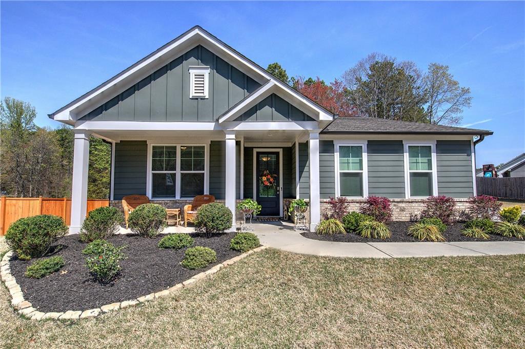 34 Mountainbrook Drive, Cartersville, Georgia image 1