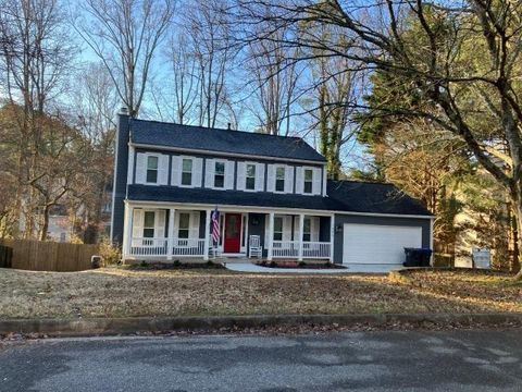 Photo of 1005 Cranberry Creek, Roswell, GA 30076 (MLS # 7725698)