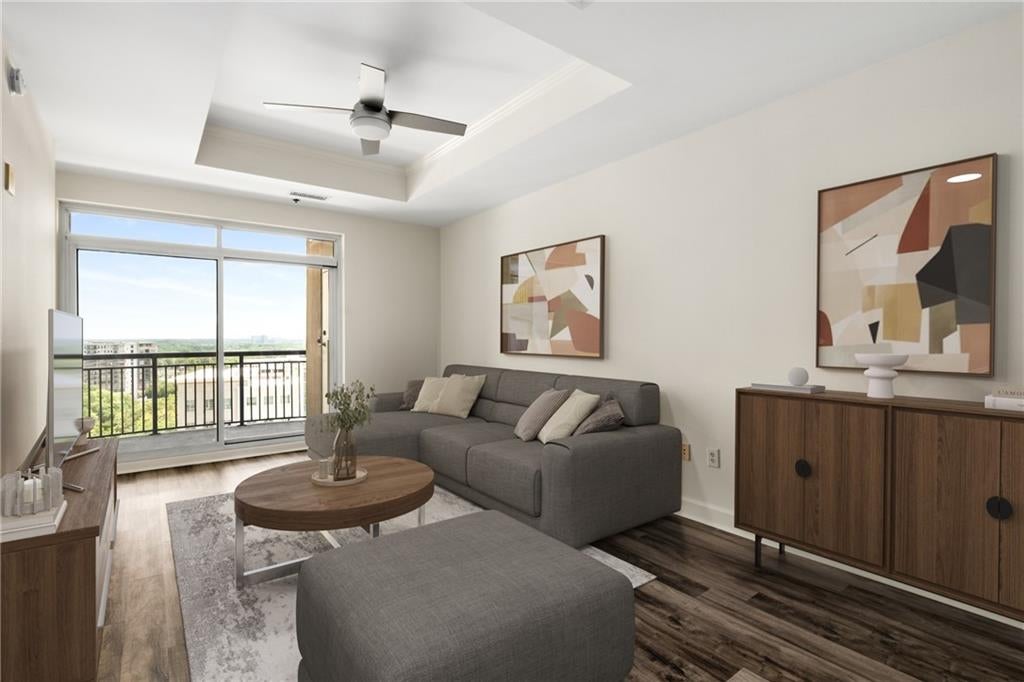 325 E Paces Ferry Road NE 1704