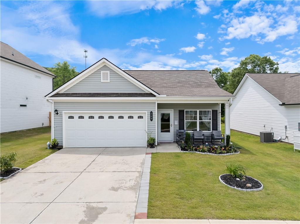 209 Sycamore Drive, Calhoun, Georgia image 3