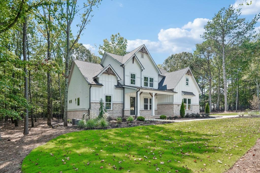 2390 Glade Overlook