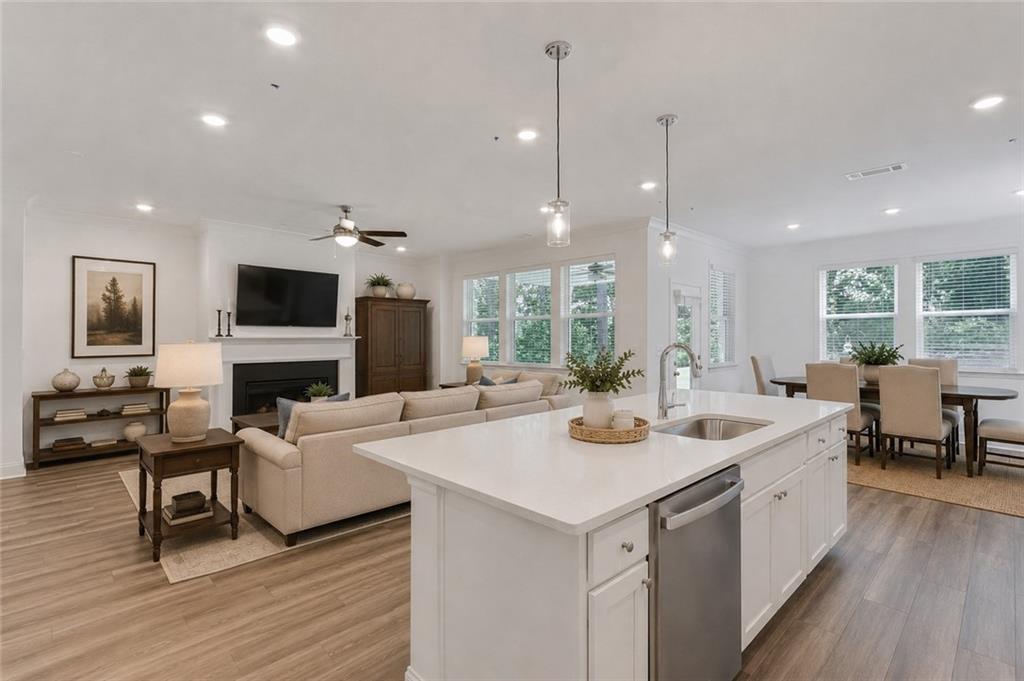 3219 Shirecrest Lane