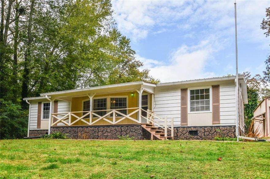 Discover comfort and convenience in this cozy 3-bedroom, 2-bath mobile home just minutes from downtown Jasper! Enjoy  open and inviting floor plan, and plenty of outdoor space. A large outbuilding provides ample covered parking and workshop potential, while the concrete storm shelter offers peace of mind. Convenient city location, move-in ready condition-this one has it all!