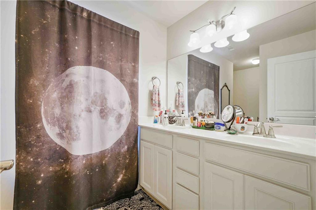 Woodview Enclave - Residential