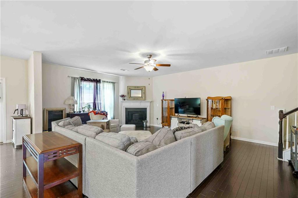 Woodview Enclave - Residential