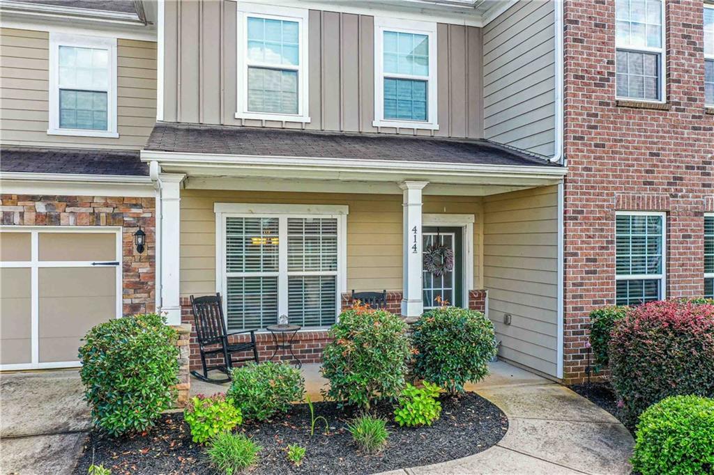 414 Spring View Drive