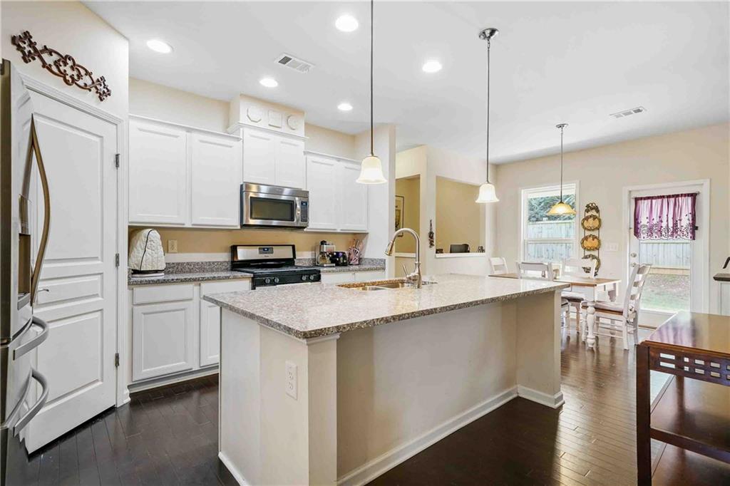 Woodview Enclave - Residential