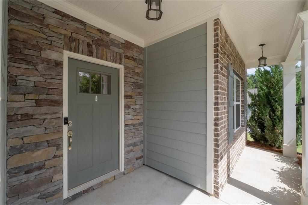 111 Crestbrook Way