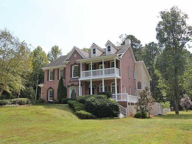 Photo 1 of 31 — 4689 Dunwoody Club Drive, Dunwoody, GA 30350