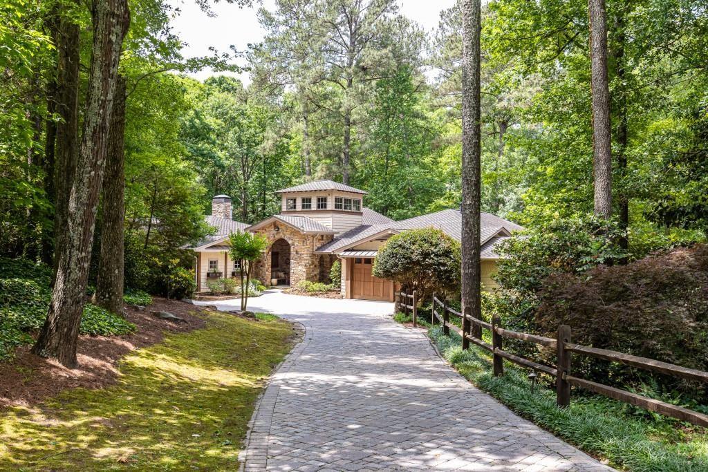 4421 Paradise Circle
