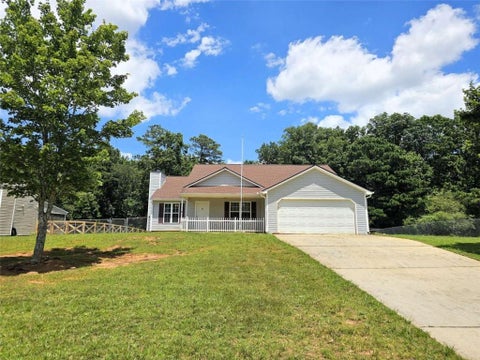 Homes For Sale - 121 Governor Lane<br/> Carroll County, Temple, GA 30179