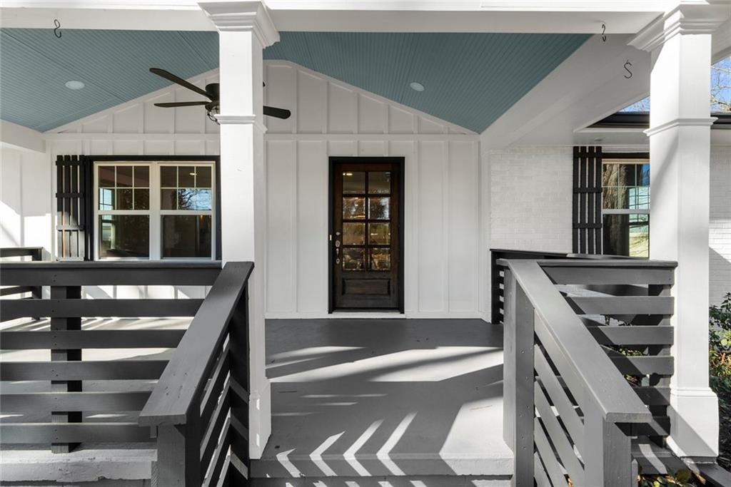 932 Sharon Circle SE