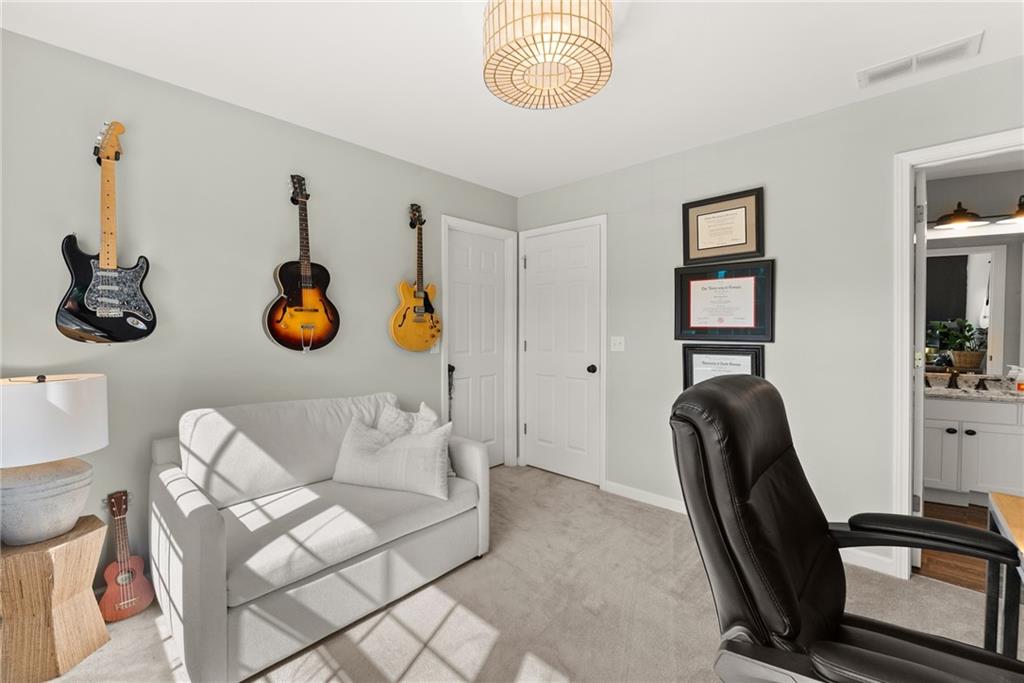 Twelve Oaks Place - Residential