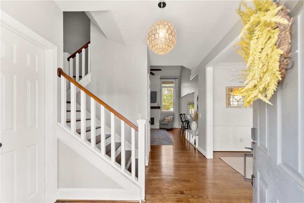 Twelve Oaks Place - Residential