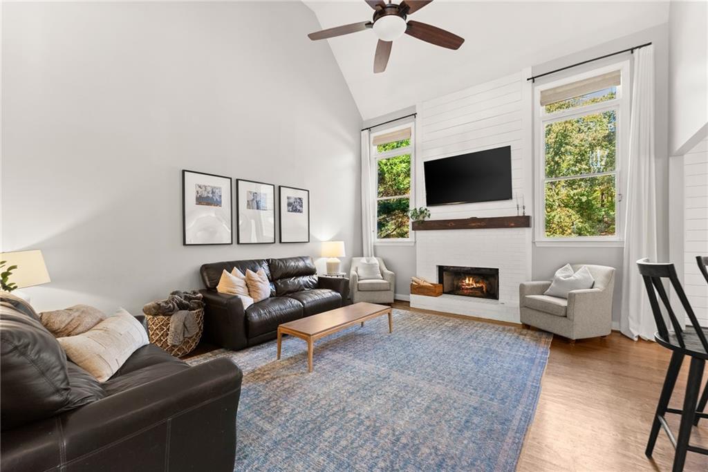 Twelve Oaks Place - Residential