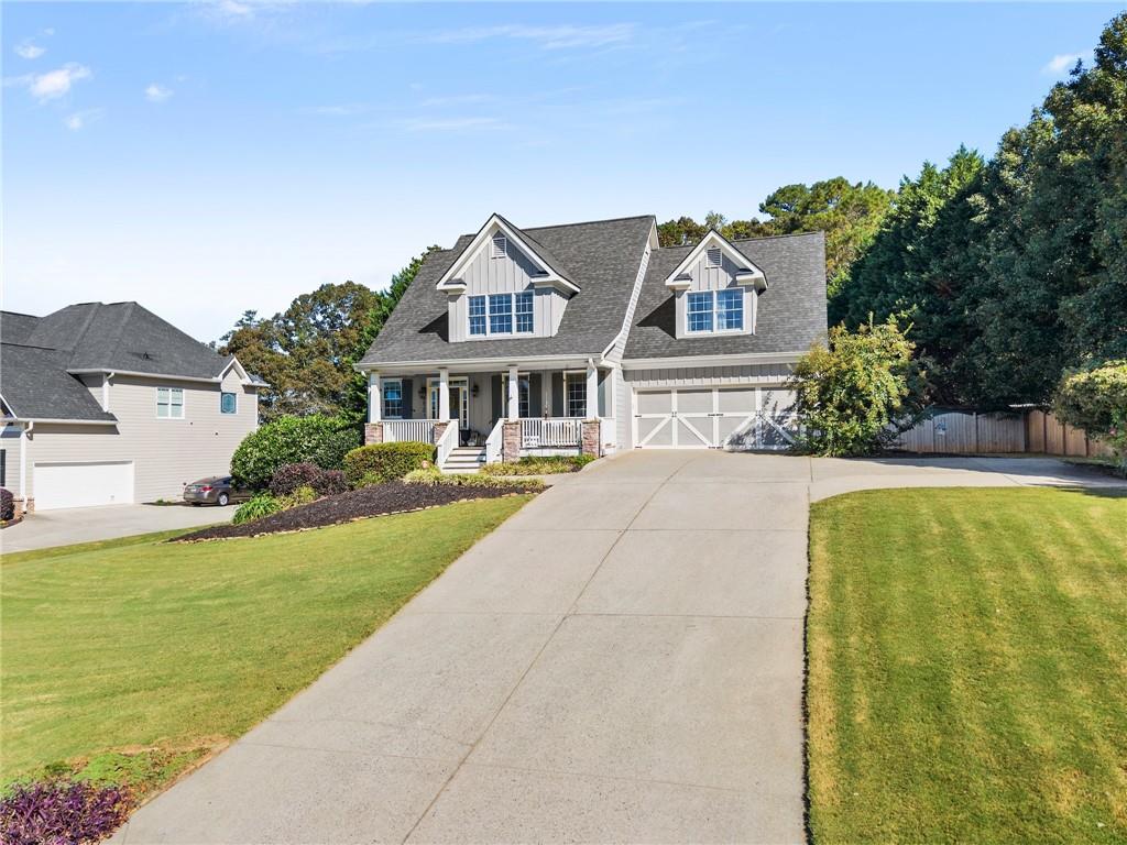 Twelve Oaks Place - Residential