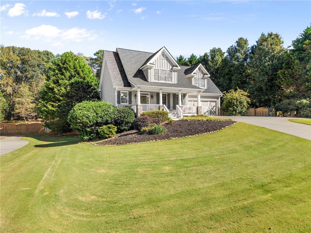 Twelve Oaks Place - Residential
