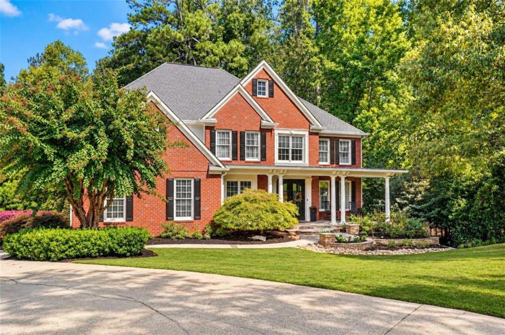 335 Chickering Lake Court