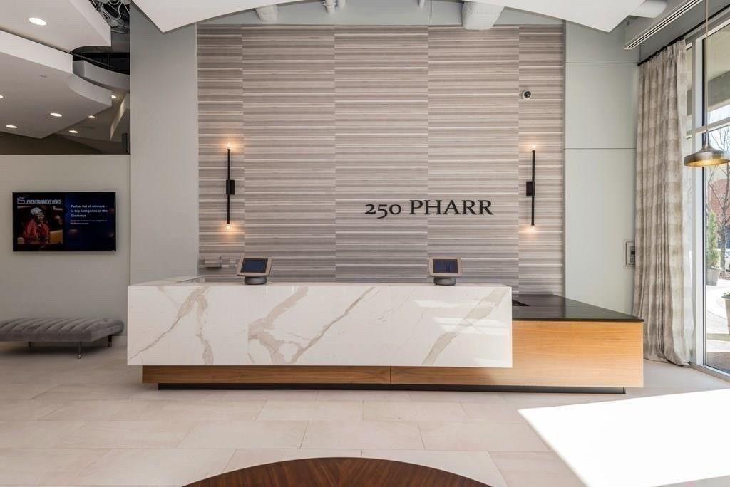 250 PHARR Road NE 806