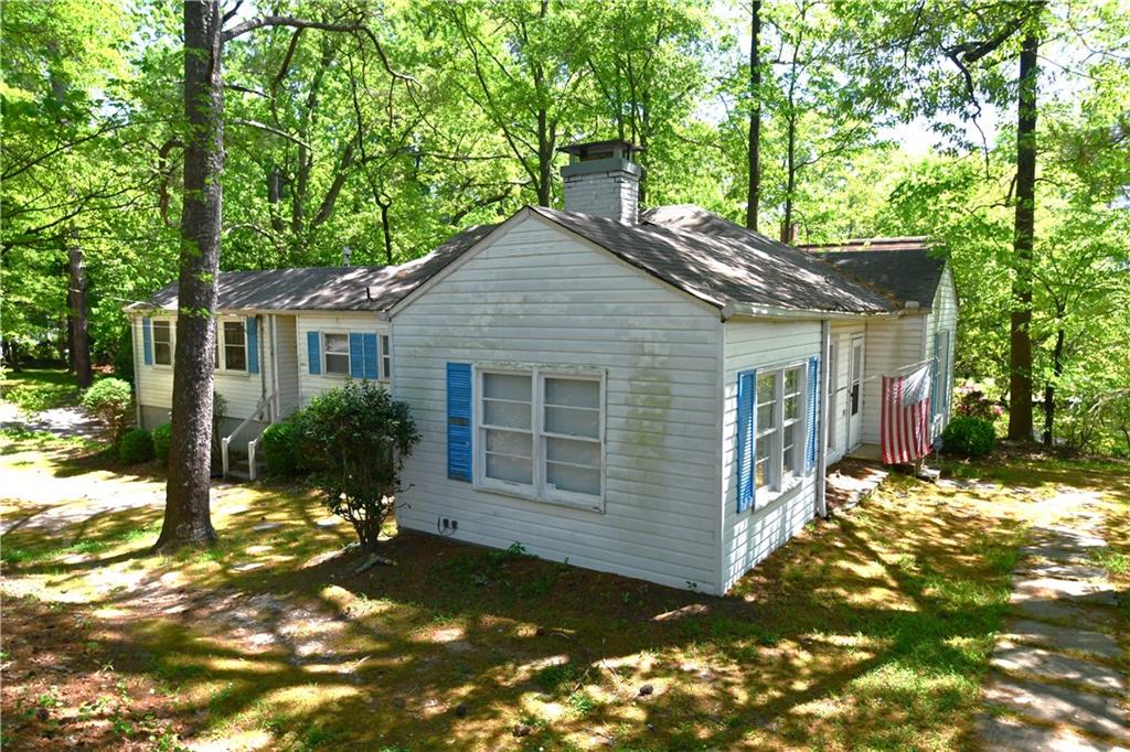 3565 Roxboro Road NE