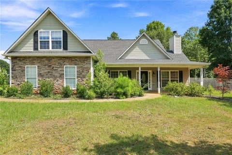 Homes For Sale - 102 Independent Court<br/> Griffin, GA 30224