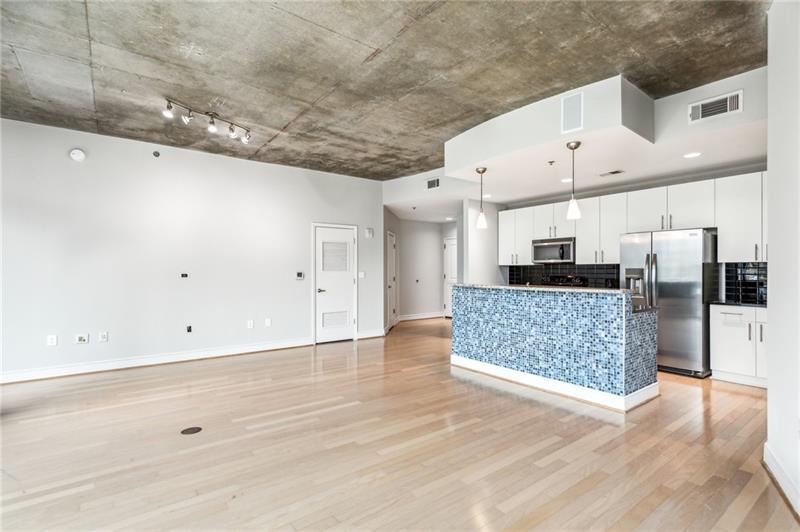 950 W Peachtree Street NW 812