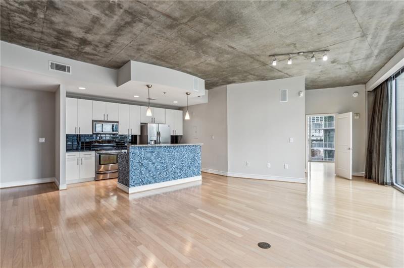 950 W Peachtree Street NW 812