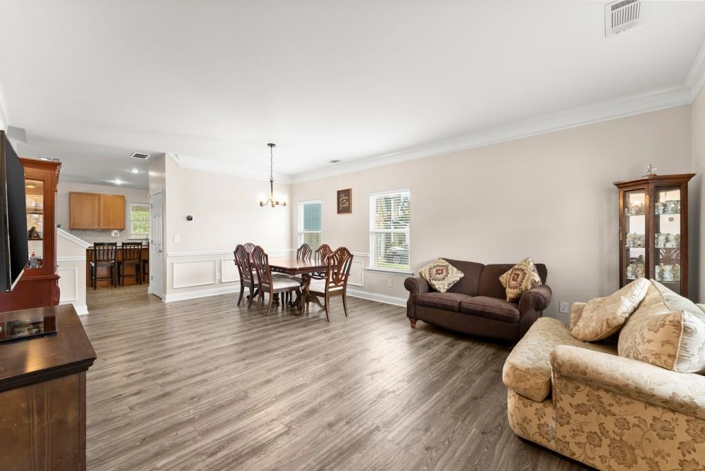 1208 LOOWIT FALLS Court