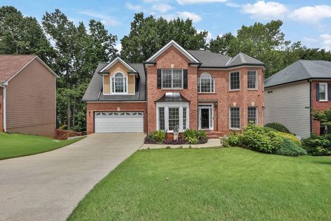 Photo of 220 Ridge Bluff Lane, Suwanee, GA 30024 (MLS # 7630539)