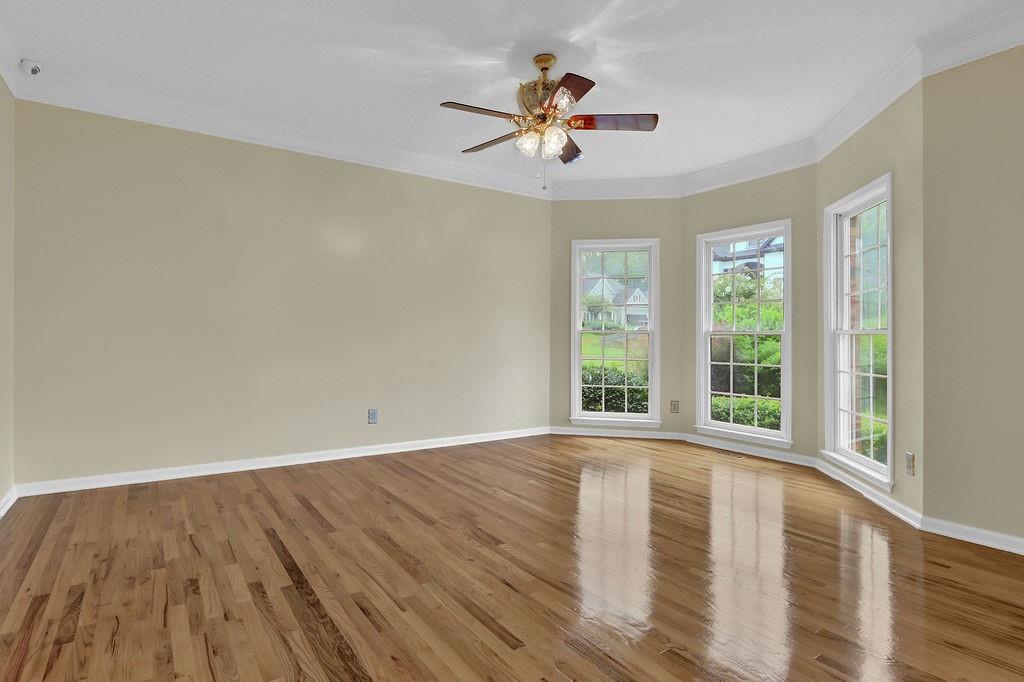 220 Ridge Bluff Lane