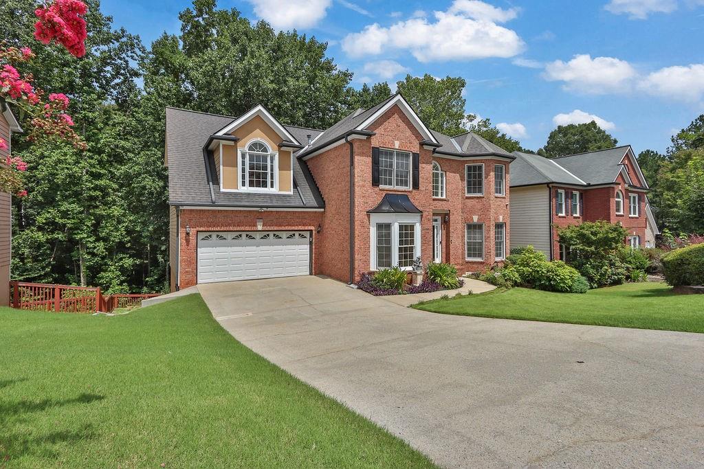 220 Ridge Bluff Lane